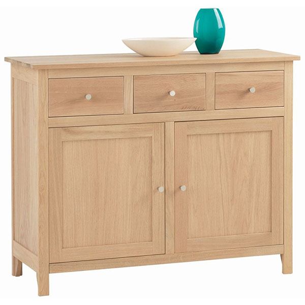 Corndell Nimbus Oak Triple Drawer Sideboard