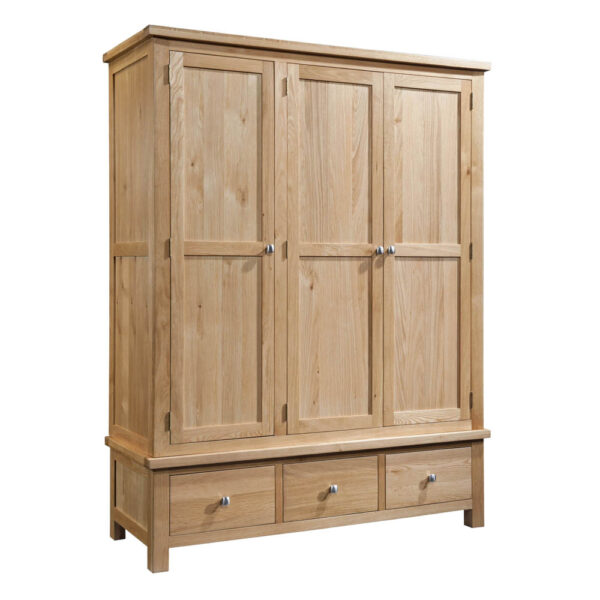 Devonshire Living Dorset Natural Oak Triple Wardrobe with 3 Drawers