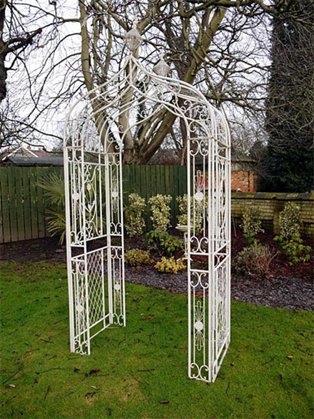 Cream Metal Garden Arch