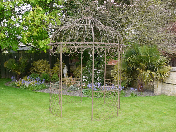 Garden Arches, Gazebos,Swings, Firepits & Pizza Ovens