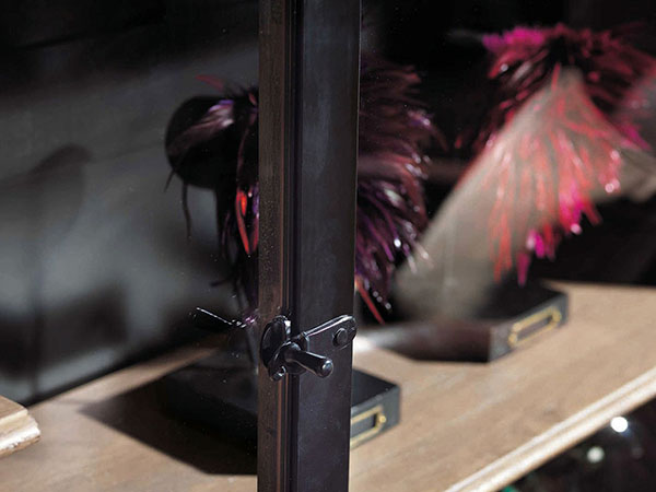 Close up image of a metal  / glass door on the Rouchon Esprit de Chateau C940 Library Bookcase